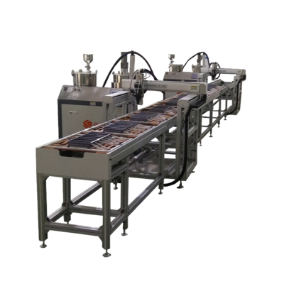 新能源汽車配件點膠灌膠機及其自動化設(shè)備與零配件的應(yīng)用與發(fā)展