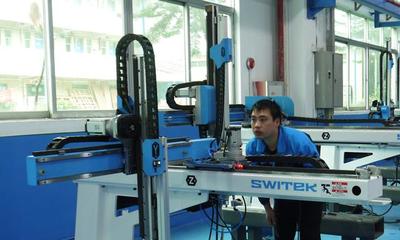 專注，只為一臺更好的機械手——自動化設(shè)備及零配件的卓越追求